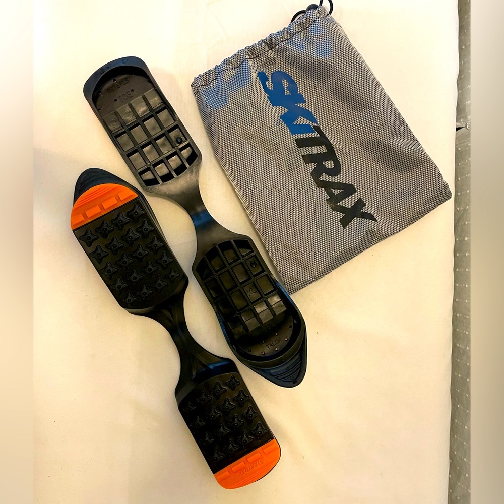 NEW Skitrax by Yaktrax anti-slip treads traction for walking in ski boot size XL